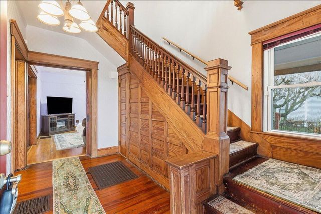 710 S Springfield Street, Saint Paris, OH 43072