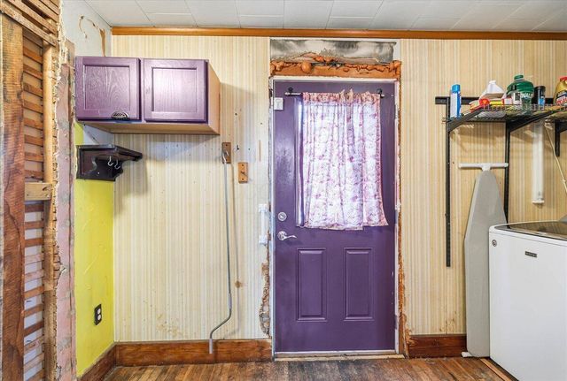 710 S Springfield Street, Saint Paris, OH 43072