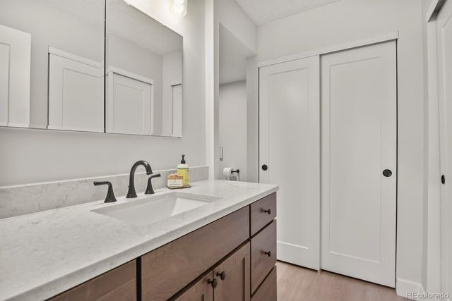 2868 S Heather Gardens Way 109, Aurora, CO 80014