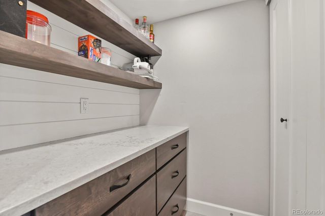 2868 S Heather Gardens Way 109, Aurora, CO 80014