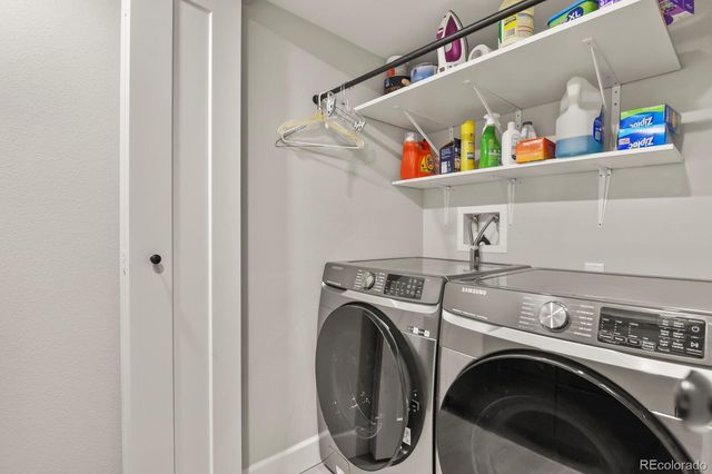 2868 S Heather Gardens Way 109, Aurora, CO 80014