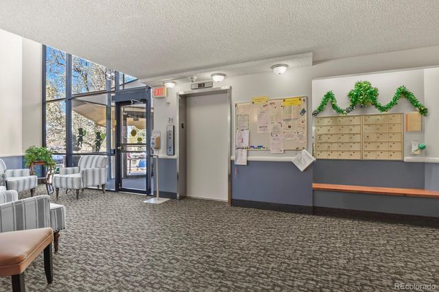 2868 S Heather Gardens Way 109, Aurora, CO 80014