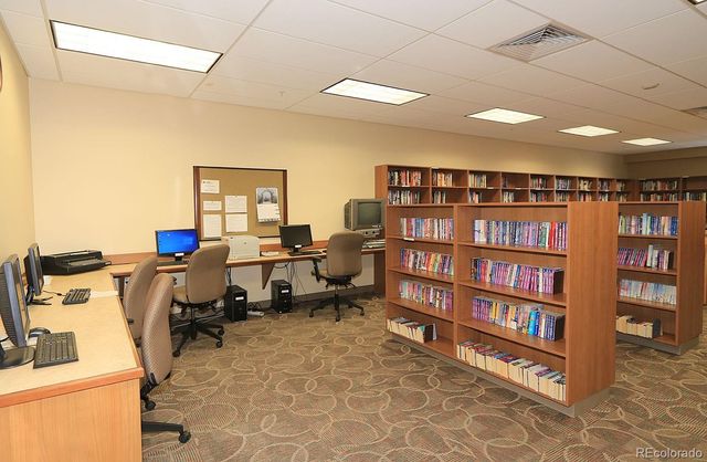 2868 S Heather Gardens Way 109, Aurora, CO 80014