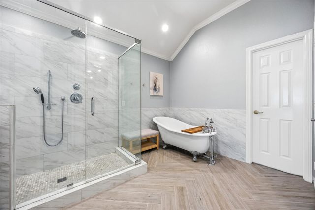 200 Stanford Court, Heath, TX 75032