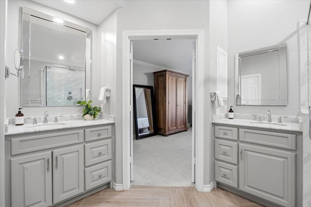 200 Stanford Court, Heath, TX 75032