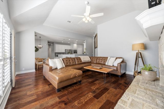 200 Stanford Court, Heath, TX 75032