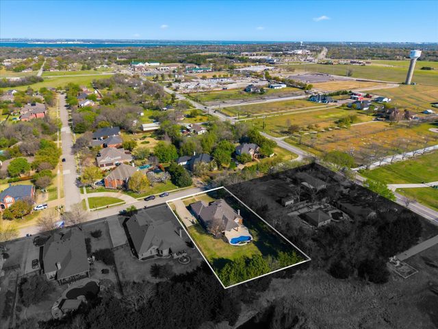 200 Stanford Court, Heath, TX 75032