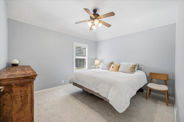 200 Stanford Court, Heath, TX 75032