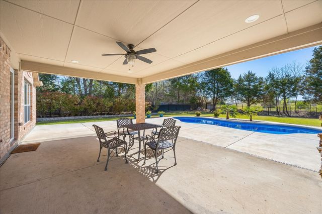 200 Stanford Court, Heath, TX 75032