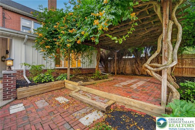 430 North 2nd Street, Emmaus Boro, PA 18049
