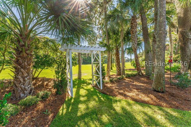 7 Rum Row, Hilton Head Island, SC 29928