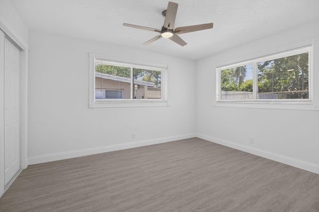 514 Riverside Drive, Palm Beach Gardens, FL 33410