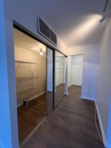 6150 N Kenmore Avenue 6A, Chicago, IL 60660