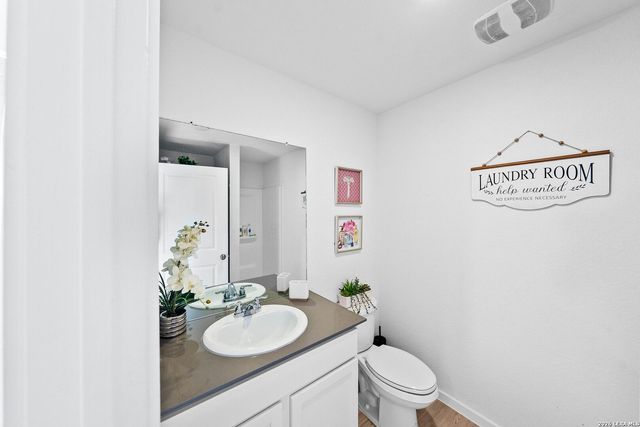 5035 Daisy Blossom, Converse, TX 78109