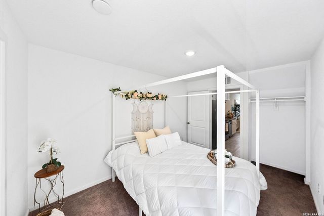 5035 Daisy Blossom, Converse, TX 78109