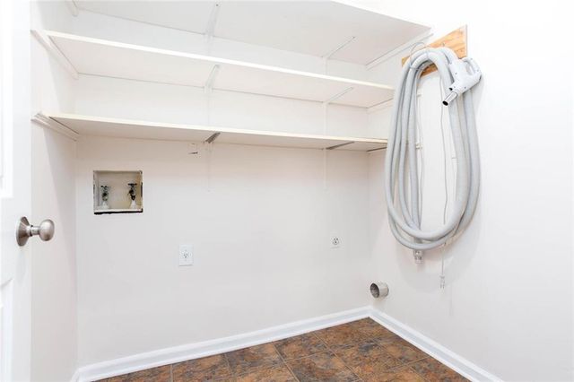 3350 Woodleaf Way, Marietta, GA 30062