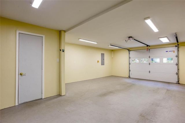 3350 Woodleaf Way, Marietta, GA 30062