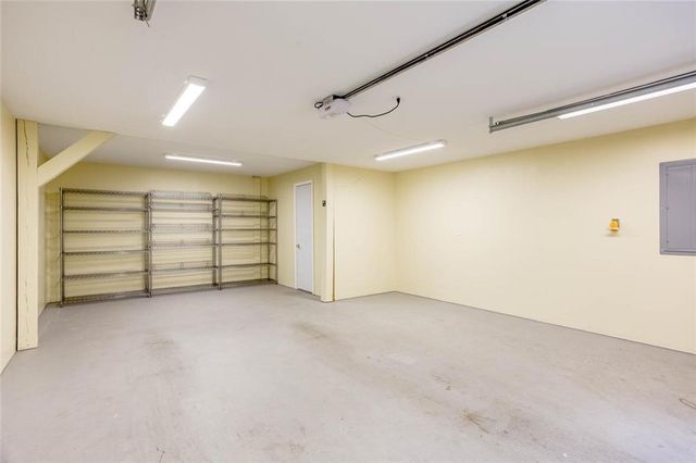 3350 Woodleaf Way, Marietta, GA 30062