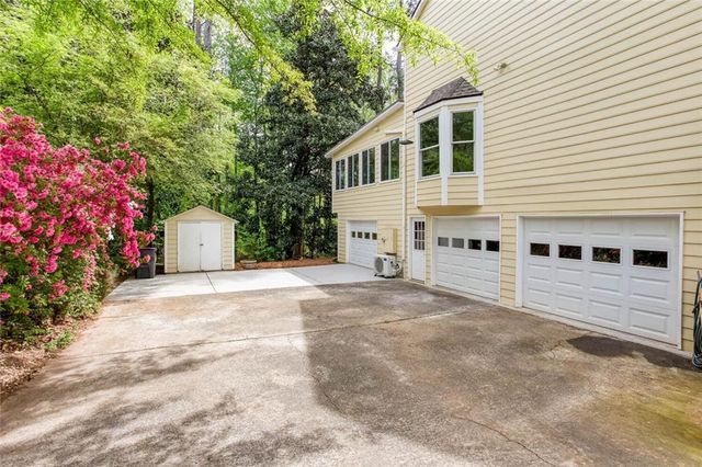 3350 Woodleaf Way, Marietta, GA 30062