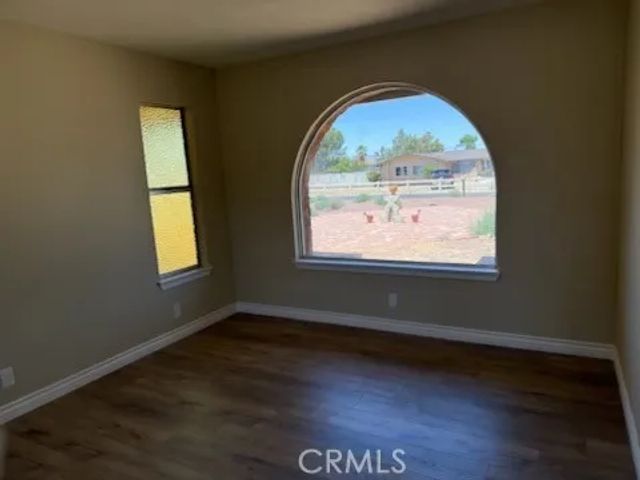 20219 Osseo Road, Apple Valley, CA 92308