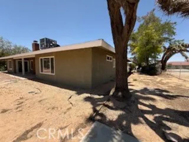 20219 Osseo Road, Apple Valley, CA 92308