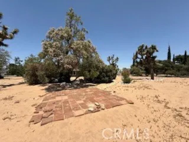 20219 Osseo Road, Apple Valley, CA 92308