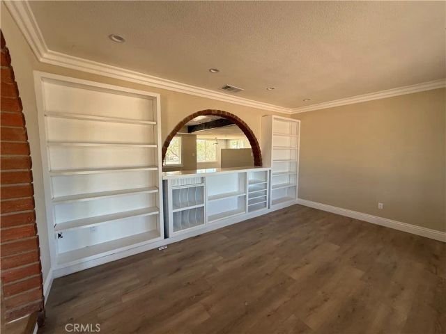 20219 Osseo Road, Apple Valley, CA 92308