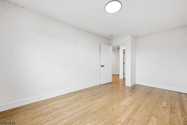 807 Dennis Pl, Linden City, NJ 07036