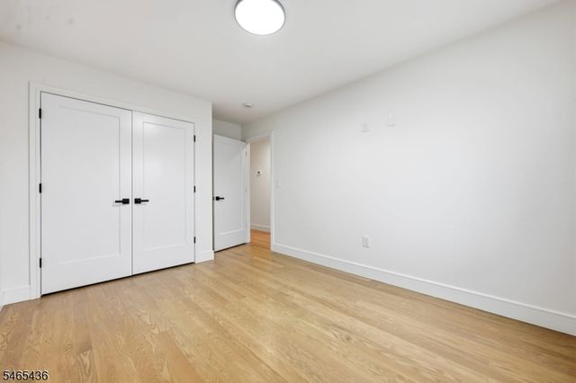 807 Dennis Pl, Linden City, NJ 07036