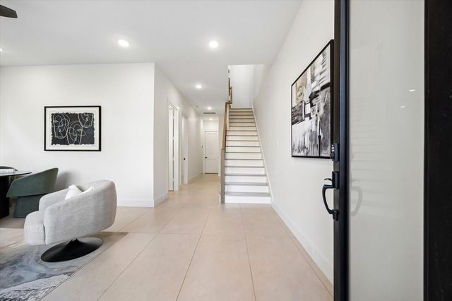 4705 Gibson Street, Houston, TX 77007
