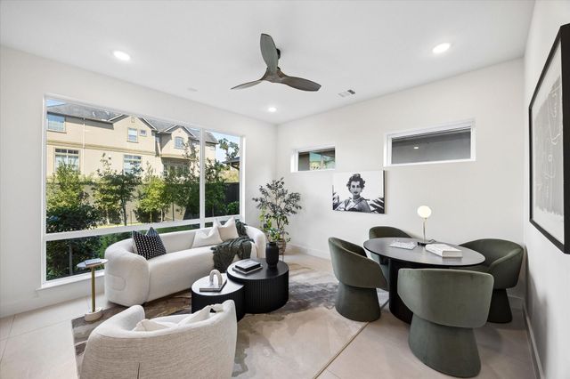 4705 Gibson Street, Houston, TX 77007