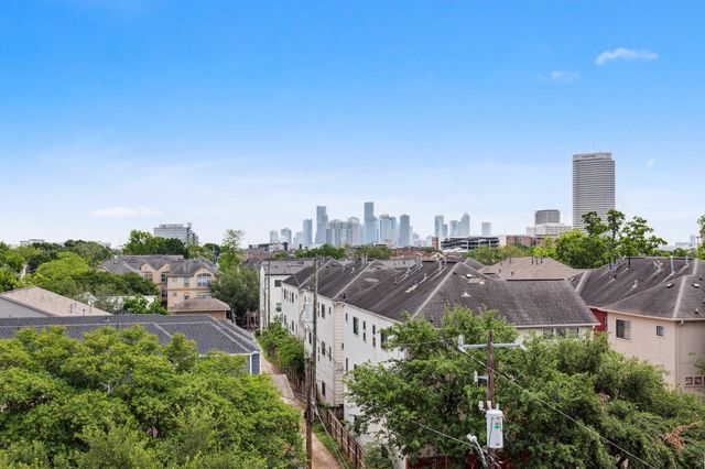 4705 Gibson Street, Houston, TX 77007