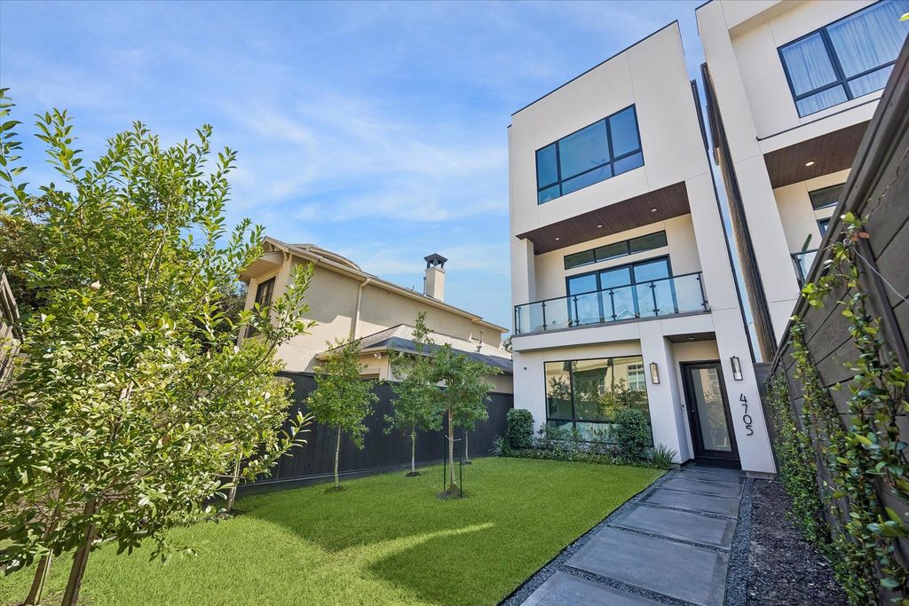 4705 Gibson Street, Houston, TX 77007