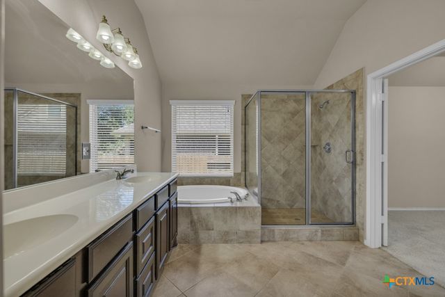 556 Oak Cascade, New Braunfels, TX 78132