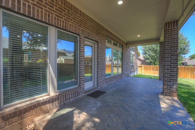 556 Oak Cascade, New Braunfels, TX 78132