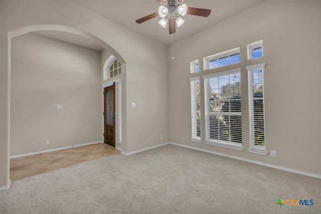 556 Oak Cascade, New Braunfels, TX 78132