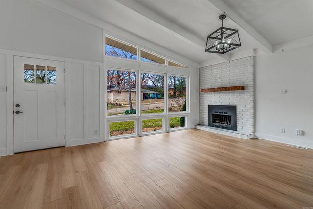 4600 Rosemont Dr, North Little Rock, AR 72116