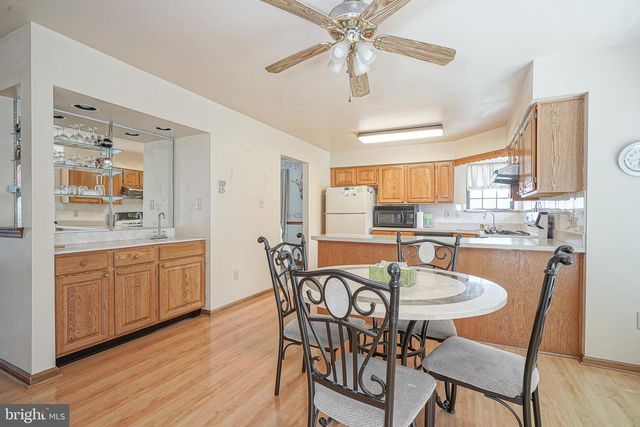 209 VERMILLION LN, Glassboro, NJ 08028