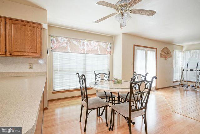 209 VERMILLION LN, Glassboro, NJ 08028