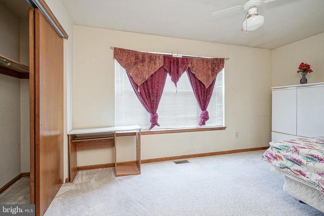 209 VERMILLION LN, Glassboro, NJ 08028