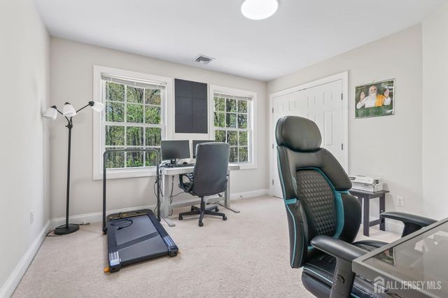 39 Friendship Road, Cranbury, NJ 08512