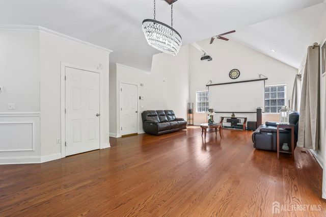 39 Friendship Road, Cranbury, NJ 08512