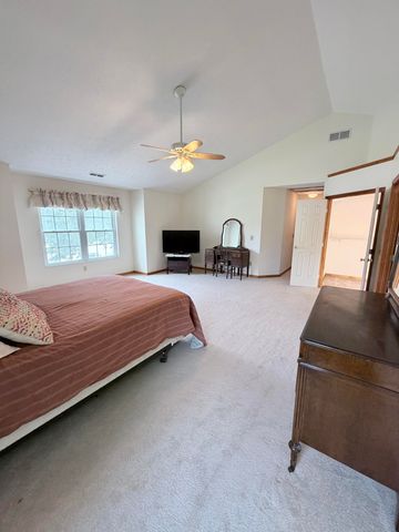 554 Woodbury Court 554 Woodbury Court, Troy, OH 45373