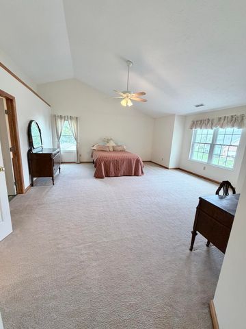 554 Woodbury Court 554 Woodbury Court, Troy, OH 45373