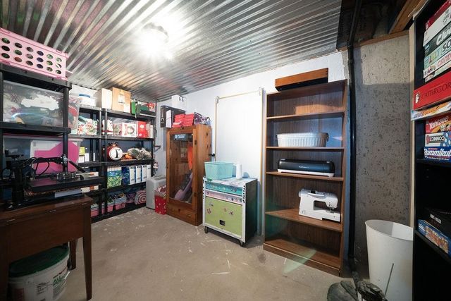 601 E Dover Dr., Valley Center, KS 67147