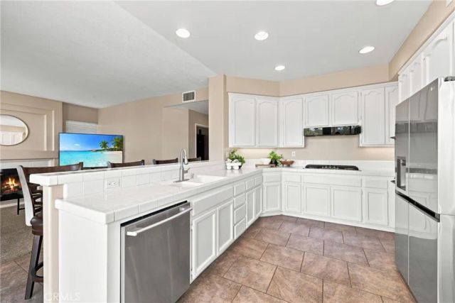 21 San Gabriel, Rancho Santa Margarita, CA 92688