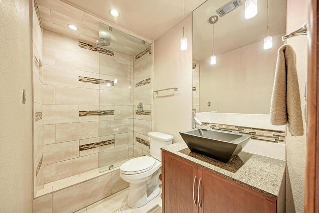 8210 Bent Tree RD 138, Austin, TX 78759