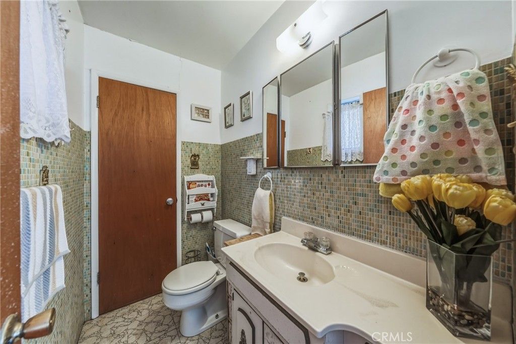 Image 37 of property listing at 7295 Marina Court, Clearlake, CA 95422