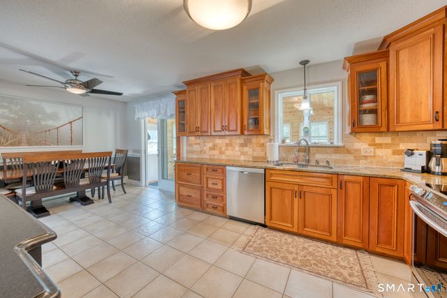 11 Hally Lane, Colchester, CT 06415