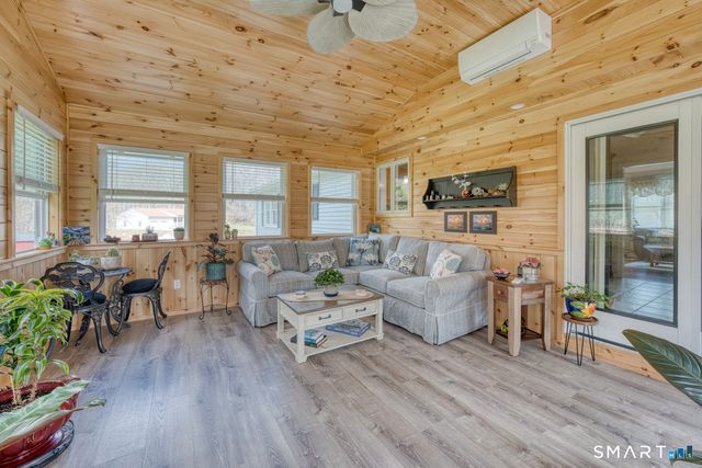 11 Hally Lane, Colchester, CT 06415